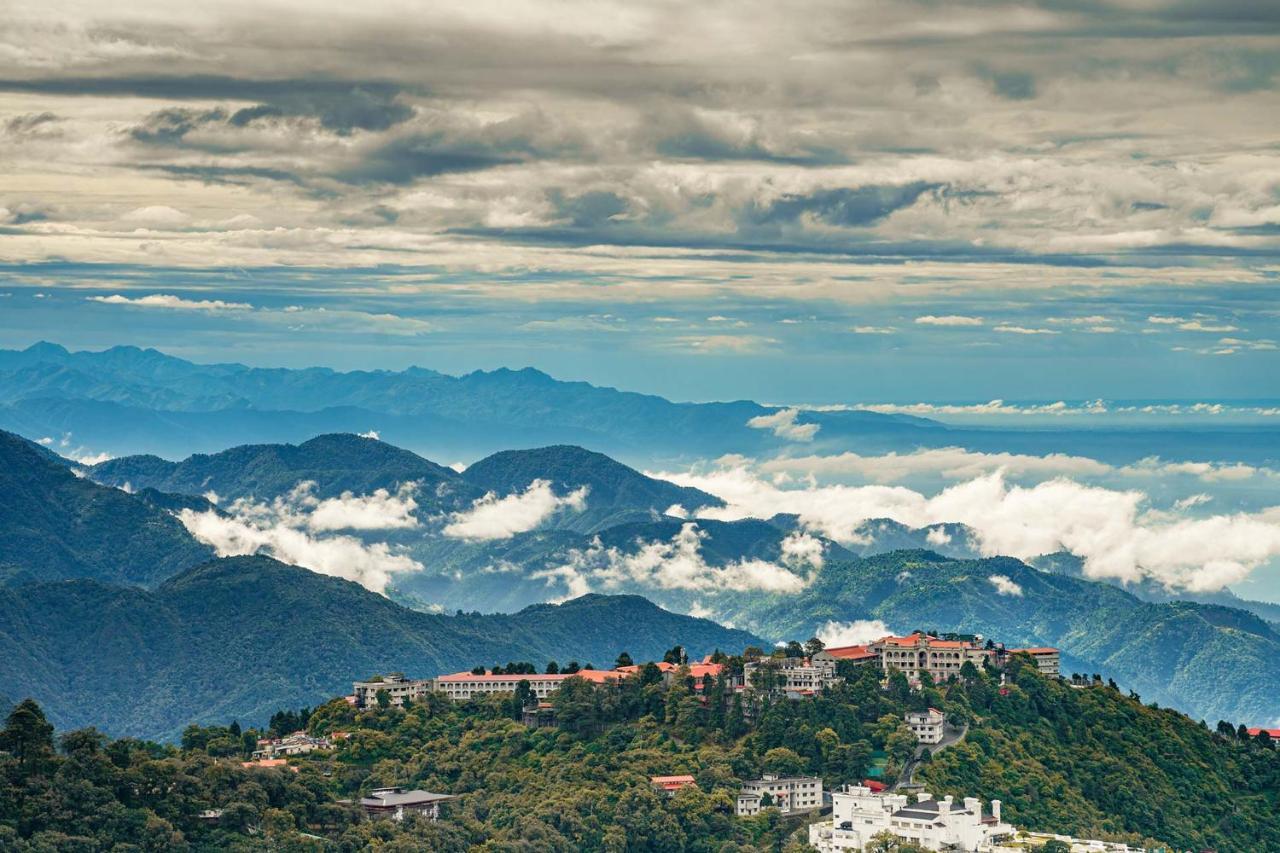 Stayvista At Arncliff Villa 5 Mins From Mall Road Mussoorie Exterior photo